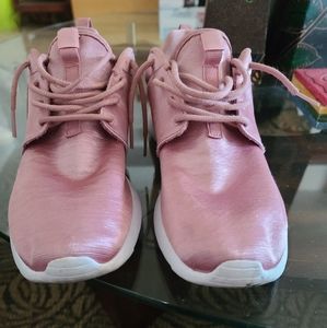 Nike Roshe Womens Athletic shoes